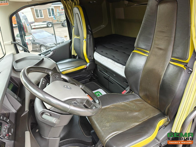 Leasing de Volvo FH16-750 6x2 Globetrotter XL Euro6C - VEB+ - Volume Combi - Dubbele Tanks - IparkCool - SMARTTacho V2 - 07/2026 APK Volvo FH16-750 6x2 Globetrotter XL Euro6C - VEB+ - Volume Combi - Dubbele Tanks - IparkCool - SMARTTacho V2 - 07/2026 APK: foto 5 Leasing de Volvo FH16-750 6x2 Globetrotter XL Euro6C - VEB+ - Volume Combi - Dubbele Tanks - IparkCool - SMARTTacho V2 - 07/2026 APK Volvo FH16-750 6x2 Globetrotter XL Euro6C - VEB+ - Volume Combi - Dubbele Tanks - IparkCool - SMARTTacho V2 - 07/2026 APK: foto 5