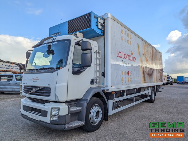 Volvo FL210 4x2 Daycab 18Ton Euro5 Handgeschakeld - Koel-VriesBak 8.38M - Frigo Block - Laadklep 1500KG - Camión isotérmico: foto 1 Volvo FL210 4x2 Daycab 18Ton Euro5 Handgeschakeld - Koel-VriesBak 8.38M - Frigo Block - Laadklep 1500KG - Camión isotérmico: foto 1