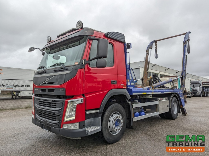 Volvo FM330 4x2 Daycab Euro6 JOAB PortaalSysteem 14T - Extendable - 251.000km - Camión portacontenedor de cadenas: foto 1 Volvo FM330 4x2 Daycab Euro6 JOAB PortaalSysteem 14T - Extendable - 251.000km - Camión portacontenedor de cadenas: foto 1