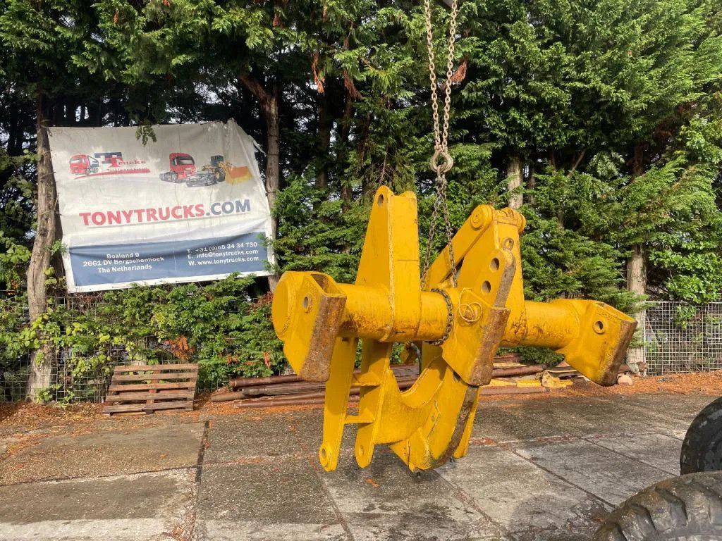 CAT Caterpillar Ripper compatible with D7R and D7H R CAT Ripper compatible with D7R and D7H Ripper compat - Escarificador para Maquinaria de construcción: foto 1 CAT Caterpillar Ripper compatible with D7R and D7H R CAT Ripper compatible with D7R and D7H Ripper compat - Escarificador para Maquinaria de construcción: foto 1