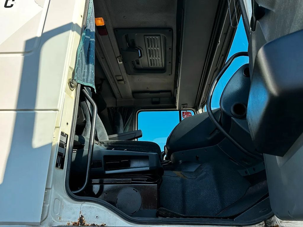 Cabeza tractora DAF XF 95.380 4X2 Tractor-unit Spring/Air ZF Manual: foto 8