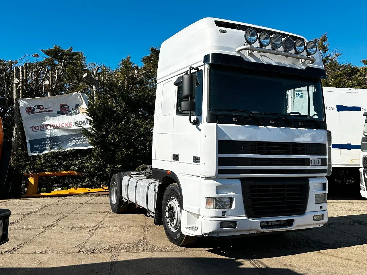 DAF XF 95.480 4X2 Tractor-unit Spring/Air ZF Manual - Cabeza tractora: foto 1 DAF XF 95.480 4X2 Tractor-unit Spring/Air ZF Manual - Cabeza tractora: foto 1