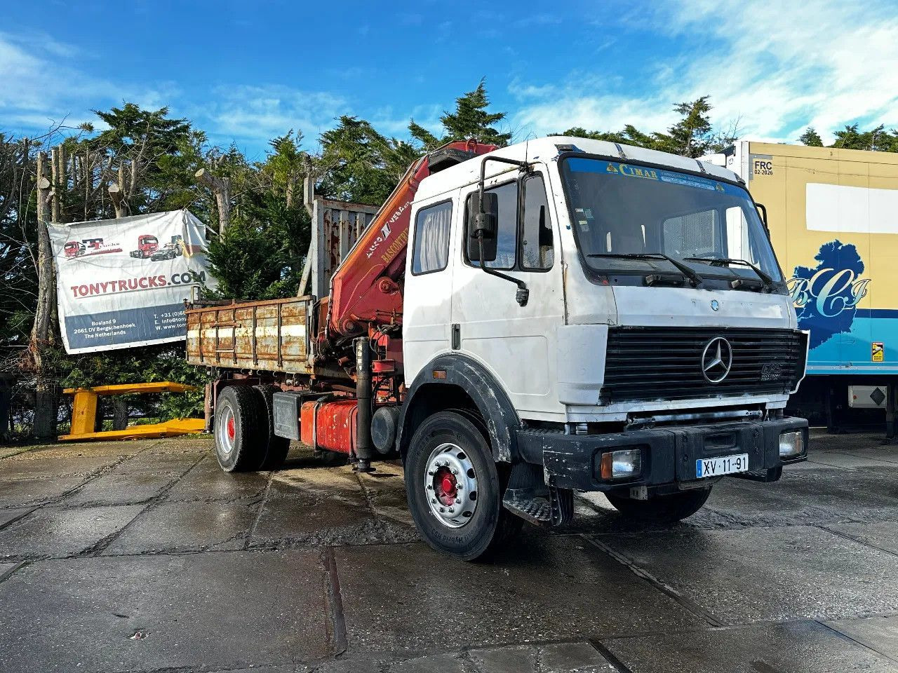 Mercedes-Benz SK 1935 V8 4X2 Tipper Spring/Spring AMCO V825 9T Mercedes-Benz SK 1935 V8 4X2 Tipper Spring/Spring AMCO V825 9T - Camión volquete, Camión grúa: foto 1 Mercedes-Benz SK 1935 V8 4X2 Tipper Spring/Spring AMCO V825 9T Mercedes-Benz SK 1935 V8 4X2 Tipper Spring/Spring AMCO V825 9T - Camión volquete, Camión grúa: foto 1