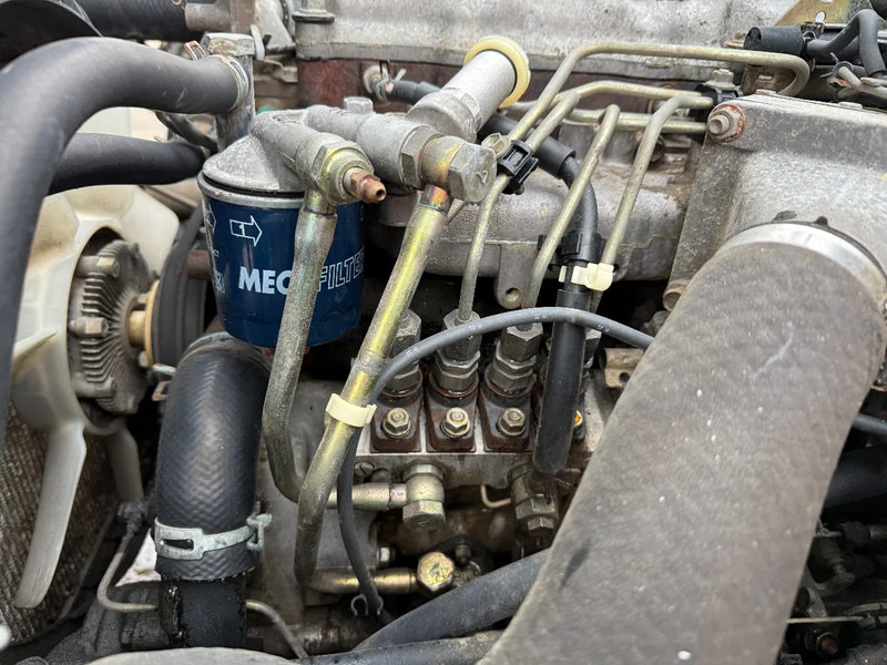 Camión volquete Toyota DYNA 400 4X2 Tipper Spring/Spring Manual Gearbox 7.5T: foto 19