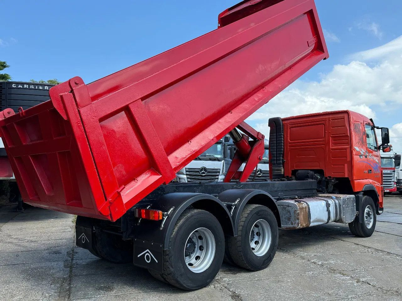 Volvo FH 16.600 6X4 Tipper Spring/Spring Euro5 - Camión volquete: foto 4 Volvo FH 16.600 6X4 Tipper Spring/Spring Euro5 - Camión volquete: foto 4