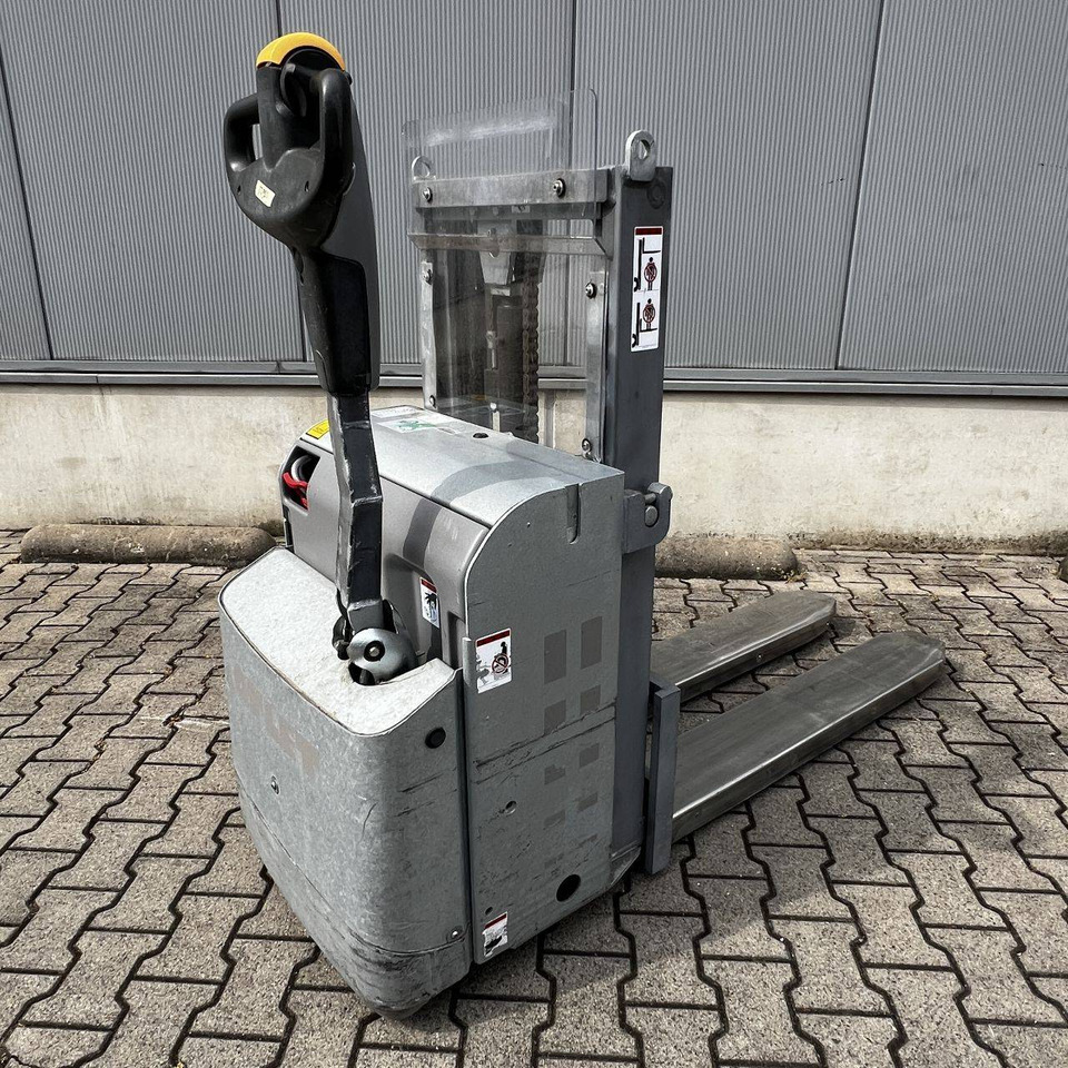 Atlet PSL125 Galvano - Apilador: foto 1 Atlet PSL125 Galvano - Apilador: foto 1