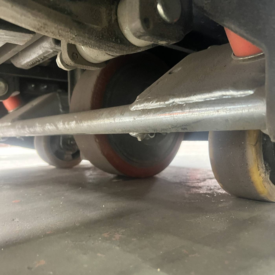 Transpaleta Caterpillar NPV20N2: foto 15 Transpaleta Caterpillar NPV20N2: foto 15