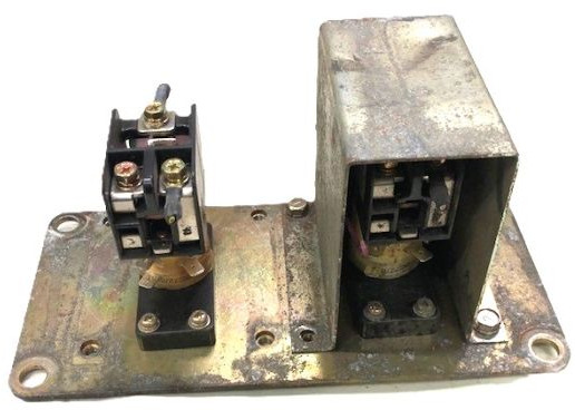 Contactor for Mitsubishi / Caterpillar - Relé para Equipo de manutención: foto 1 Contactor for Mitsubishi / Caterpillar - Relé para Equipo de manutención: foto 1