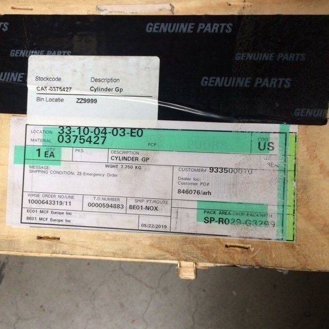 Cylinder for Caterpillar - Cilindro hidráulico para Equipo de manutención: foto 2 Cylinder for Caterpillar - Cilindro hidráulico para Equipo de manutención: foto 2