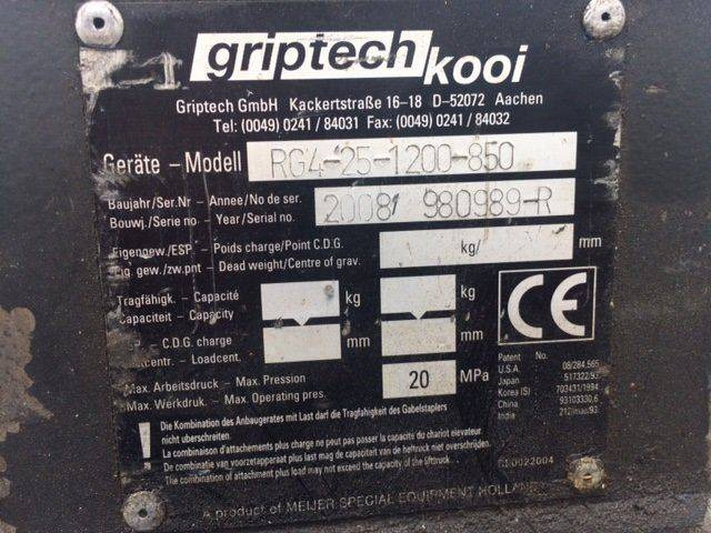 Griptech Fork positioner with Reach forks - Implemento: foto 4 Griptech Fork positioner with Reach forks - Implemento: foto 4