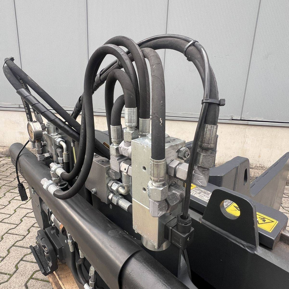 Pinza Kaup rotating baleclamp 4.8T493: foto 12 Pinza Kaup rotating baleclamp 4.8T493: foto 12