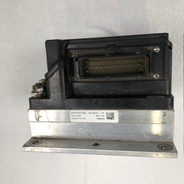 LAC-03/62 CC08 Controller for Linde /131/ - Unidad de control para Equipo de manutención: foto 2 LAC-03/62 CC08 Controller for Linde /131/ - Unidad de control para Equipo de manutención: foto 2