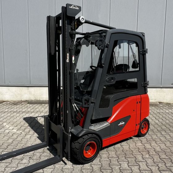 Linde E20PH (386-02) EVO - Carretilla elevadora eléctrica: foto 2 Linde E20PH (386-02) EVO - Carretilla elevadora eléctrica: foto 2