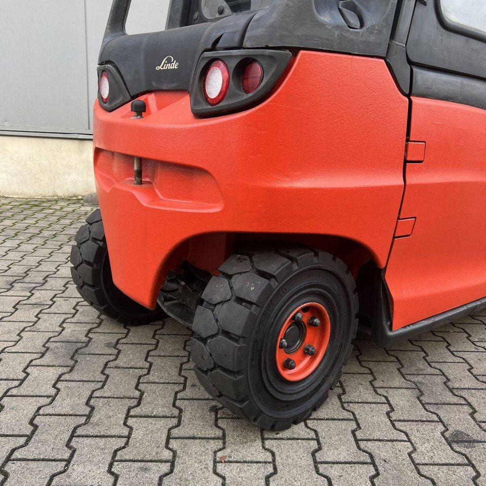 Carretilla elevadora eléctrica Linde E40-600HL (388): foto 16 Carretilla elevadora eléctrica Linde E40-600HL (388): foto 16