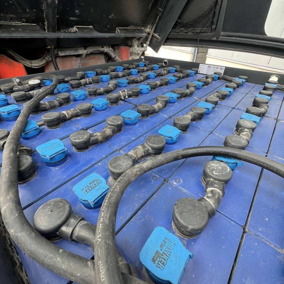 Carretilla elevadora eléctrica Linde E40-600HL (388): foto 12 Carretilla elevadora eléctrica Linde E40-600HL (388): foto 12