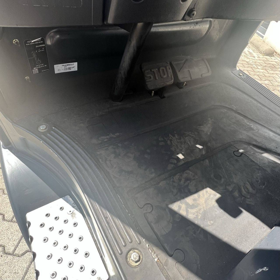 Carretilla elevadora de gas Linde H18T (391-01) EVO: foto 12