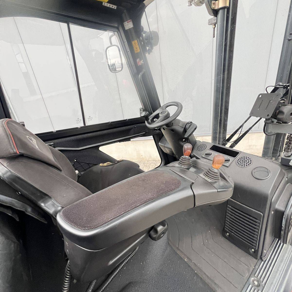 Linde H35T (393-02) EVO - Carretilla elevadora de gas: foto 5 Linde H35T (393-02) EVO - Carretilla elevadora de gas: foto 5