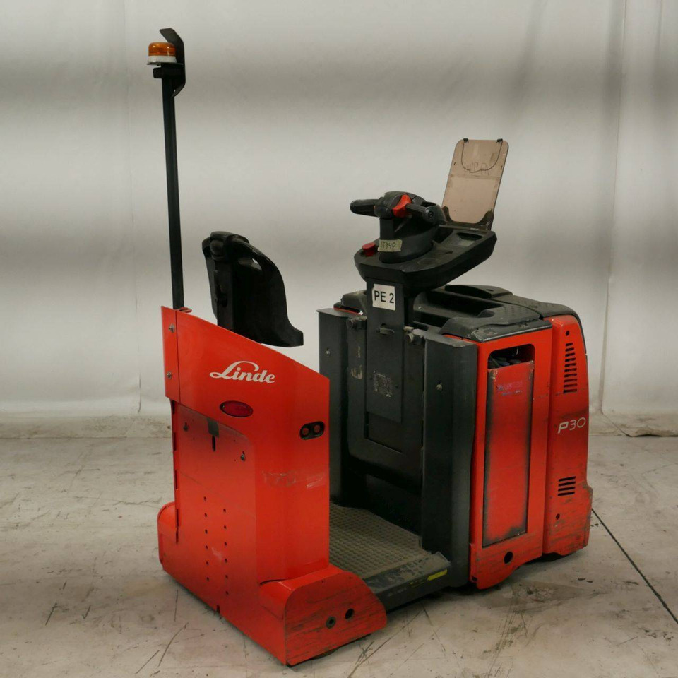 Linde P30C (1190) - Remolcadora: foto 2 Linde P30C (1190) - Remolcadora: foto 2