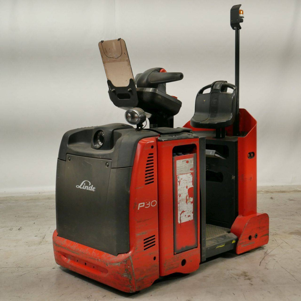 Linde P30C (1190) - Remolcadora: foto 1 Linde P30C (1190) - Remolcadora: foto 1