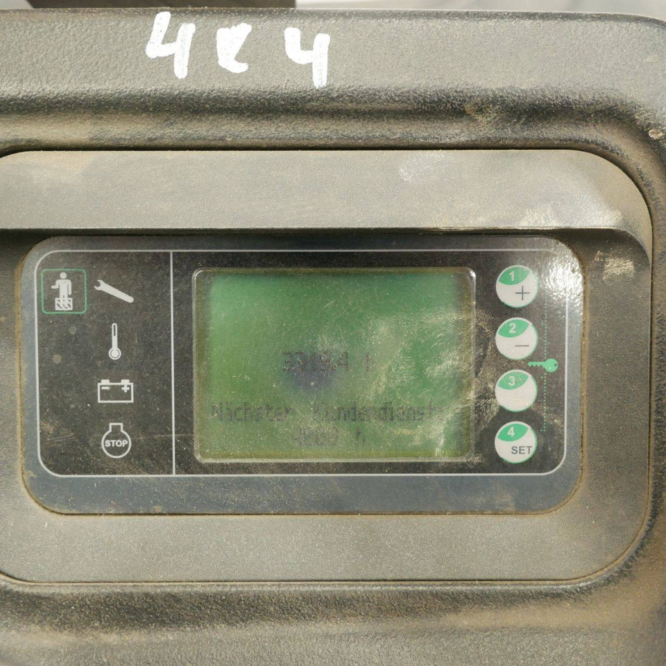 Linde P30C (1190) - Remolcadora: foto 4 Linde P30C (1190) - Remolcadora: foto 4