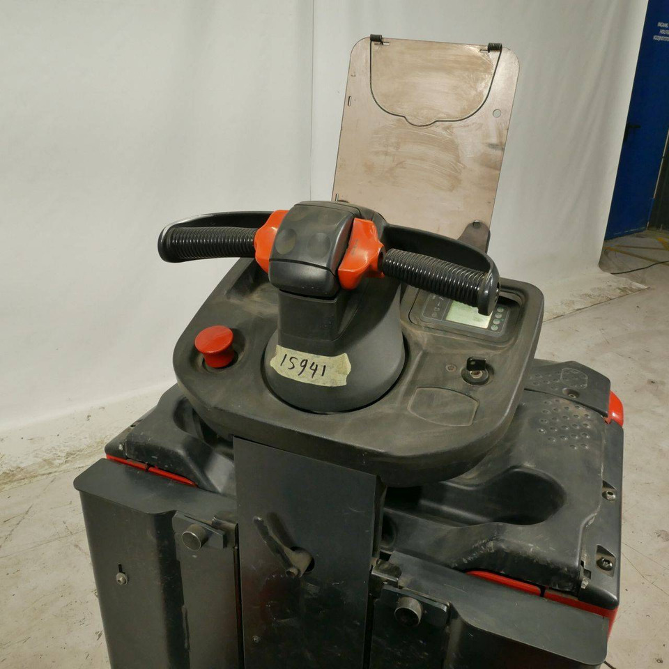 Linde P50C (1190) - Remolcadora: foto 4 Linde P50C (1190) - Remolcadora: foto 4