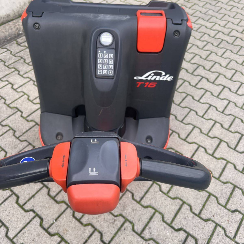 Linde T16 (1152) - Transpaleta: foto 4 Linde T16 (1152) - Transpaleta: foto 4