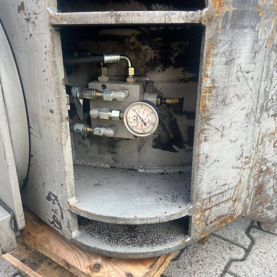 Paper roll clamp rotating - Pinza: foto 4 Paper roll clamp rotating - Pinza: foto 4