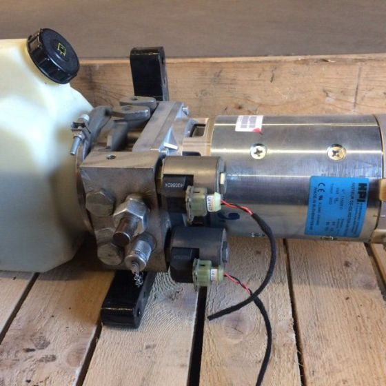 Pump unit for Linde /Still - Bomba de dirección para Equipo de manutención: foto 2 Pump unit for Linde /Still - Bomba de dirección para Equipo de manutención: foto 2