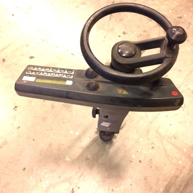 Steering column for Still R60-30 - Columna de dirección para Equipo de manutención: foto 2 Steering column for Still R60-30 - Columna de dirección para Equipo de manutención: foto 2