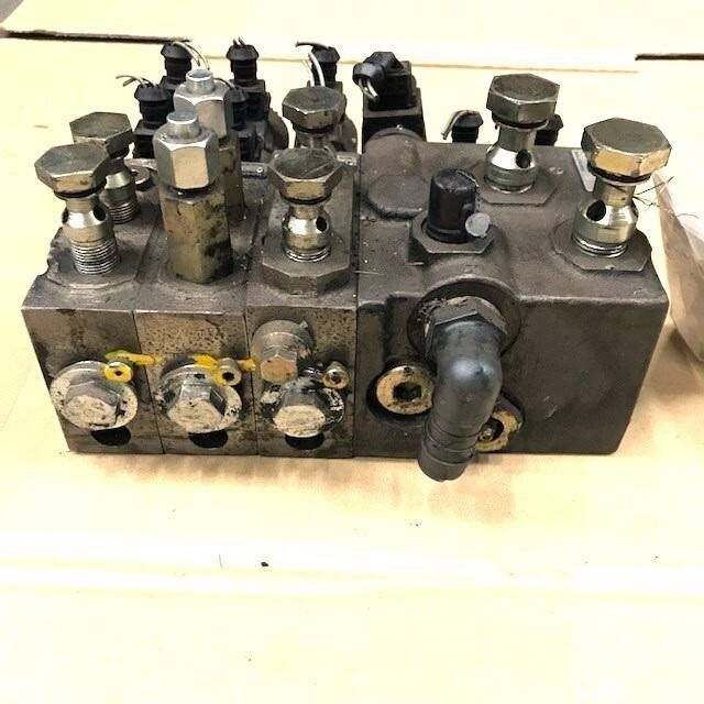 Valve Block for Still R60-30,R60-35, R60-40, R60-45, R60-50 - Válvula hidráulica para Equipo de manutención: foto 3 Valve Block for Still R60-30,R60-35, R60-40, R60-45, R60-50 - Válvula hidráulica para Equipo de manutención: foto 3