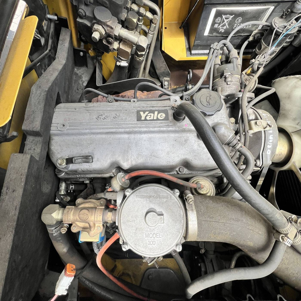 Carretilla elevadora de gas Yale GLP30TF: foto 12