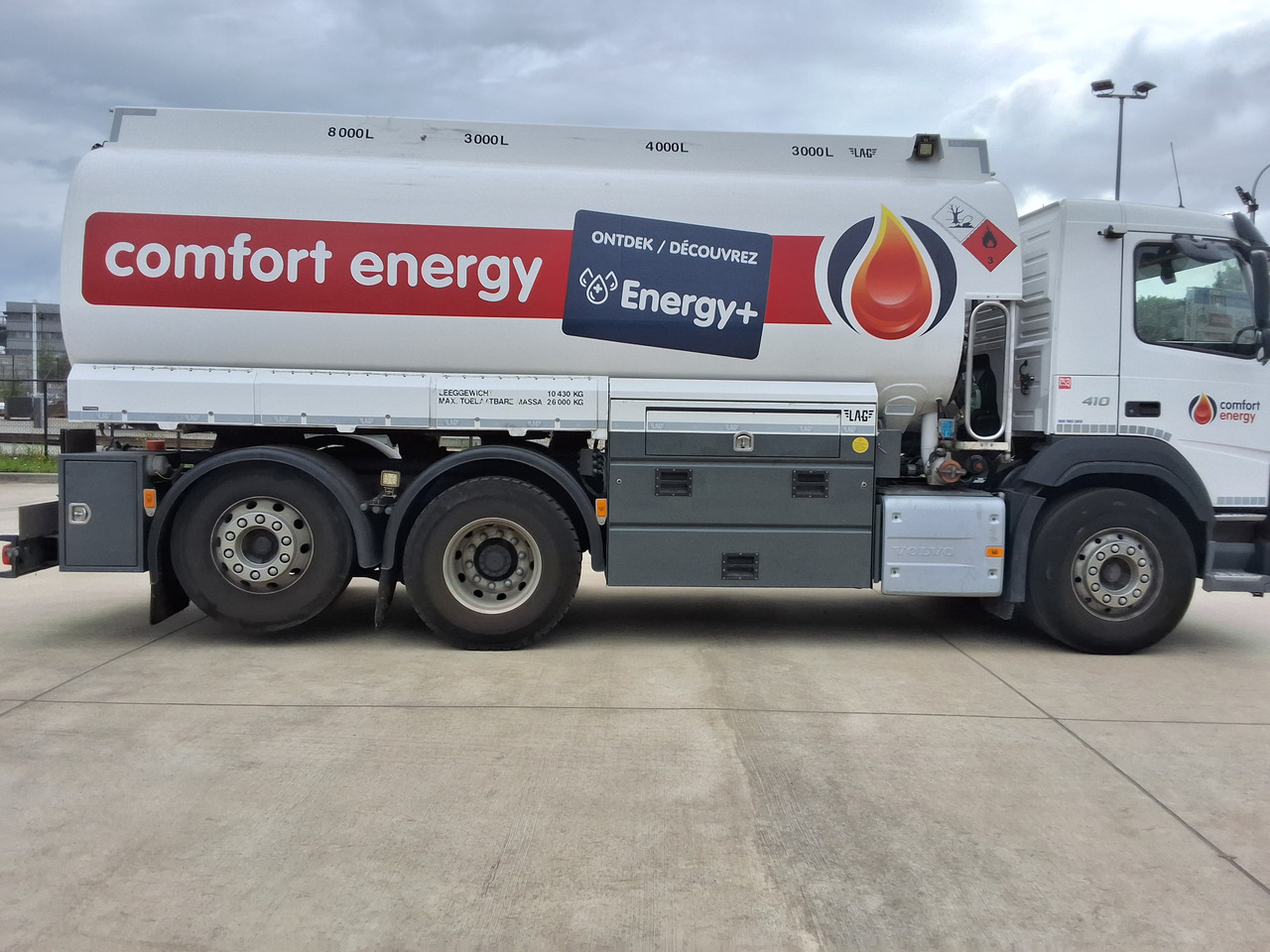 VOLVO FM - Camión cisterna: foto 2 VOLVO FM - Camión cisterna: foto 2