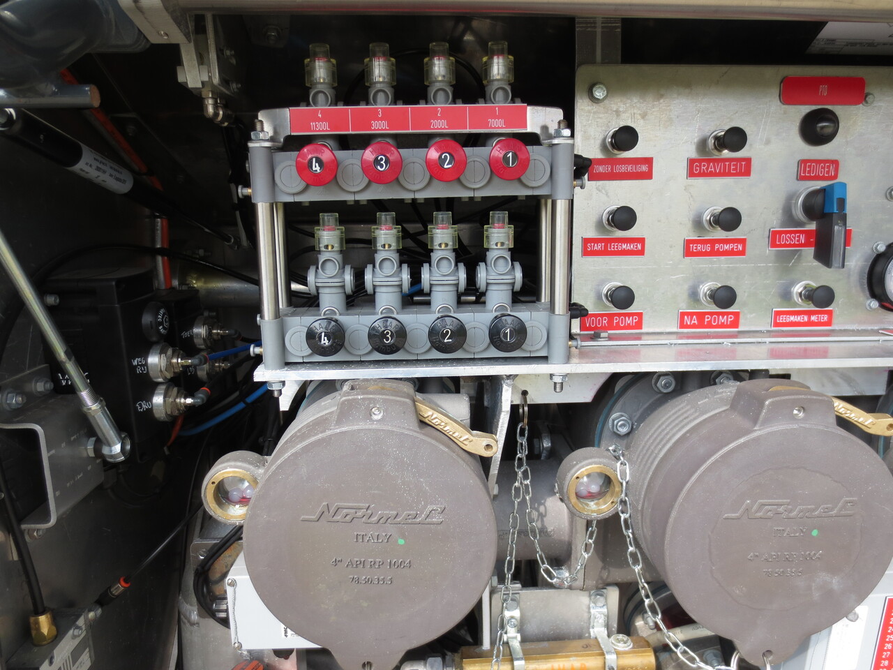 VOLVO FM - Camión cisterna: foto 3 VOLVO FM - Camión cisterna: foto 3