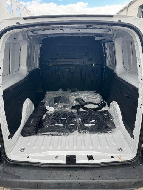 Peugeot 2 Partner Premium Elektro, L3H1, 100 kW, Kamera - Furgoneta pequeña, Furgoneta eléctrica: foto 5 Peugeot 2 Partner Premium Elektro, L3H1, 100 kW, Kamera - Furgoneta pequeña, Furgoneta eléctrica: foto 5