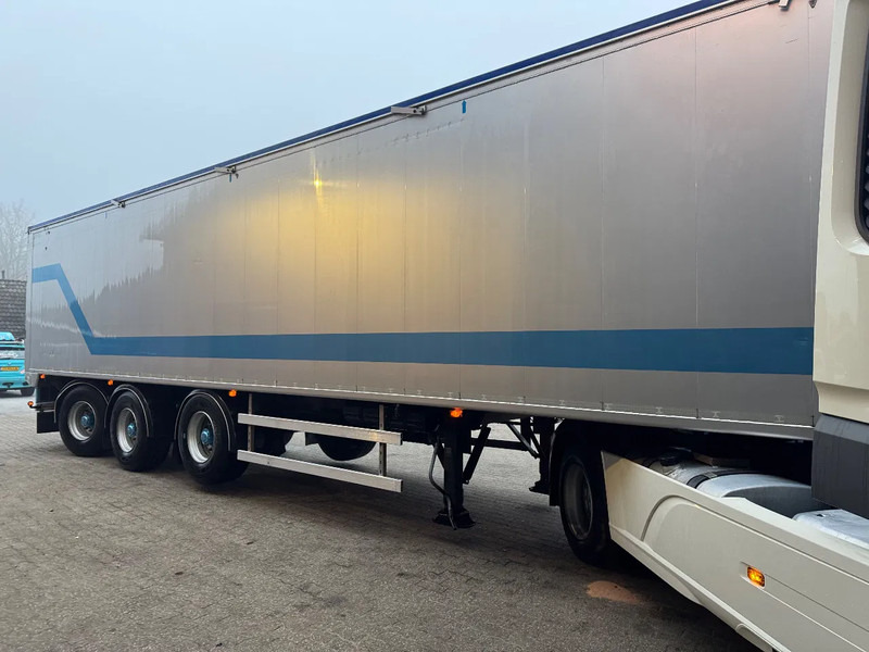 Bulthuis 70m3 Stuuras/Lenkachse Cargo Floor 2 jaar oud! Top conditie - NIEUWE APK - Semirremolque piso movil: foto 4 Bulthuis 70m3 Stuuras/Lenkachse Cargo Floor 2 jaar oud! Top conditie - NIEUWE APK - Semirremolque piso movil: foto 4