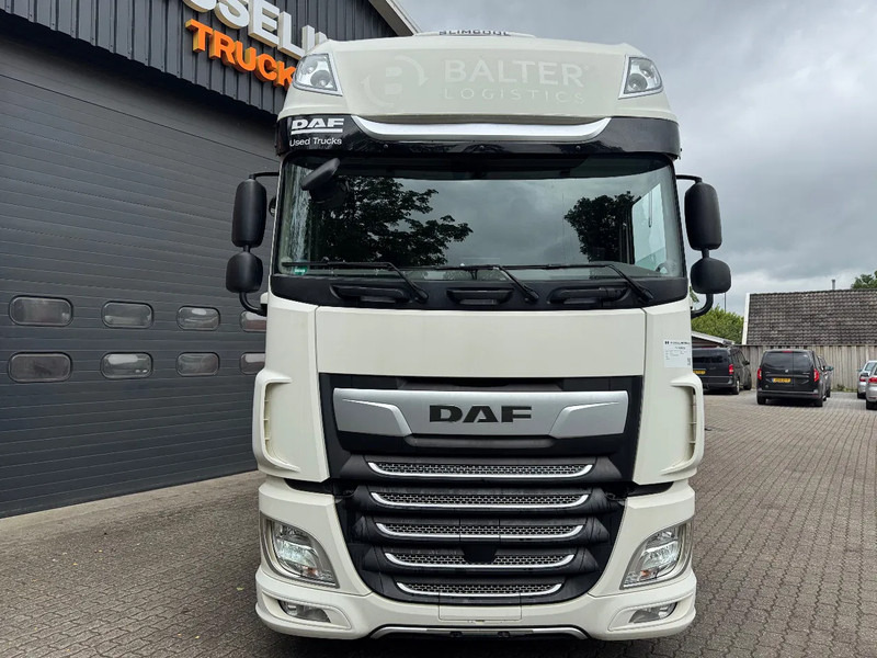 DAF XF 480 3X! Mega SSC 2X tank Standklima Retarder - Cabeza tractora: foto 5 DAF XF 480 3X! Mega SSC 2X tank Standklima Retarder - Cabeza tractora: foto 5