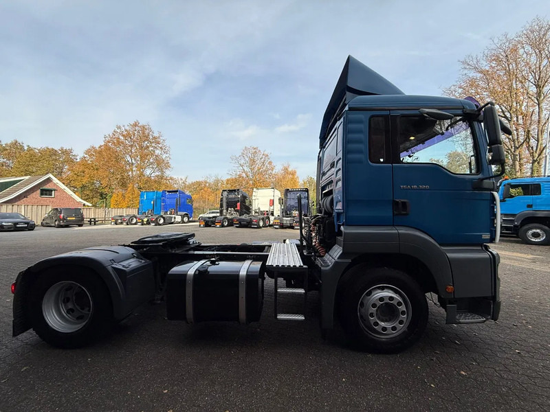 MAN TGA 18.320 Dagcabine 694.410KM NL Truck - Cabeza tractora: foto 5 MAN TGA 18.320 Dagcabine 694.410KM NL Truck - Cabeza tractora: foto 5