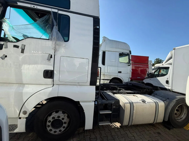 MAN TGX 18.440 XXL NO Gearbox & NO Engine, complete brief - Cabeza tractora: foto 4 MAN TGX 18.440 XXL NO Gearbox & NO Engine, complete brief - Cabeza tractora: foto 4