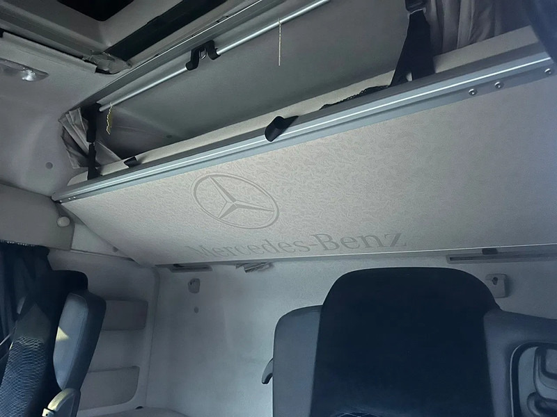 Mercedes-Benz Actros 1840 4X2 679.306KM NL Truck - Cabeza tractora: foto 4 Mercedes-Benz Actros 1840 4X2 679.306KM NL Truck - Cabeza tractora: foto 4