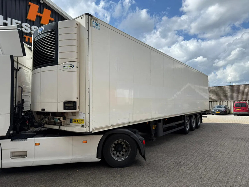 Schmitz Cargobull SKO 24 5x Meatrails Rohrbahnen Fleisch Carrier Vector 1950MT - Semirremolque isotérmico: foto 1 Schmitz Cargobull SKO 24 5x Meatrails Rohrbahnen Fleisch Carrier Vector 1950MT - Semirremolque isotérmico: foto 1