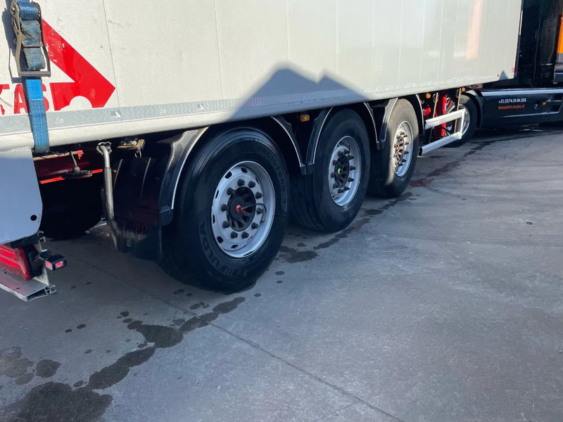 Stas S300ZX 10.5M 70m3 Agrar Liftas SAF, Top condition - Semirremolque piso movil: foto 4 Stas S300ZX 10.5M 70m3 Agrar Liftas SAF, Top condition - Semirremolque piso movil: foto 4