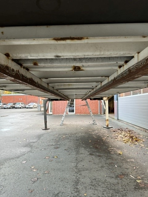 Krone BDF-System 7.450 mm, Heck Rolltor - Caja cerrada: foto 3 Krone BDF-System 7.450 mm, Heck Rolltor - Caja cerrada: foto 3