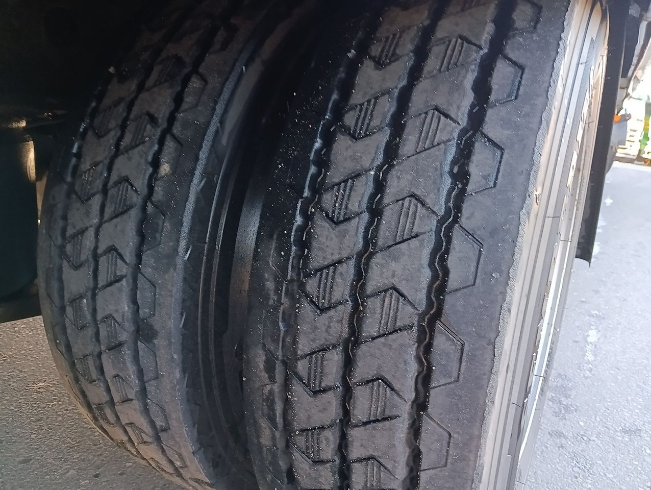 Semirremolque góndola rebajadas nuevo Krone SDP 27 12,2m JUMBO BPW 235/75R17,5 Reifen 90%: foto 24 Semirremolque góndola rebajadas nuevo Krone SDP 27 12,2m JUMBO BPW 235/75R17,5 Reifen 90%: foto 24