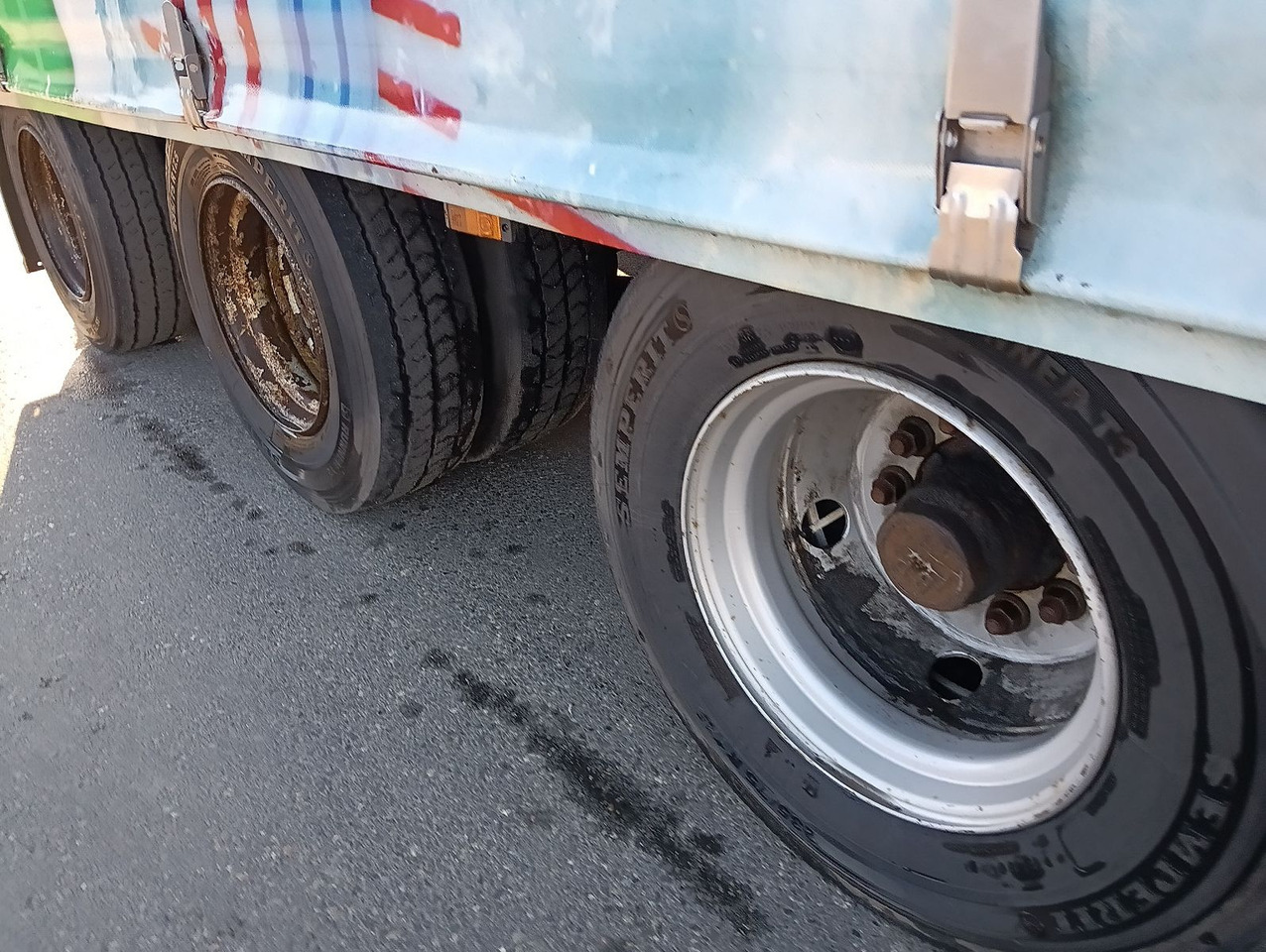 Semirremolque góndola rebajadas nuevo Krone SDP 27 12,2m JUMBO BPW 235/75R17,5 Reifen 90%: foto 13 Semirremolque góndola rebajadas nuevo Krone SDP 27 12,2m JUMBO BPW 235/75R17,5 Reifen 90%: foto 13