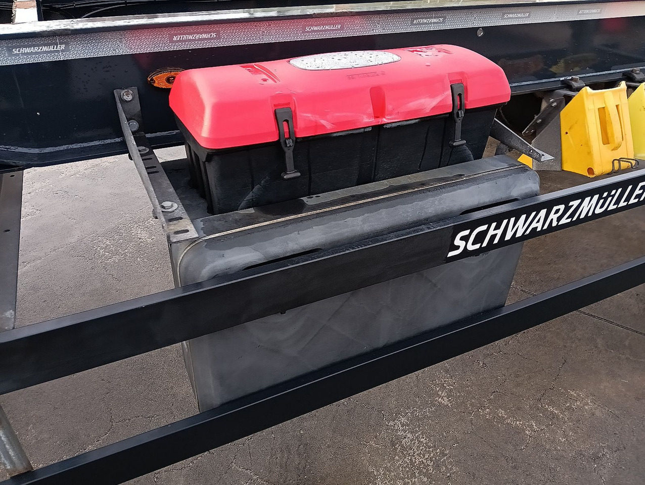 Remolque portacontenedore/ Intercambiable Schwarzmüller 2-A BDF 1,22/1,32 ALCOA Alufelgen ADR 120tkm TÜV Schwarzmüller 2-A BDF 1,22/1,32 ALCOA Alufelgen ADR 120tkm TÜV: foto 21