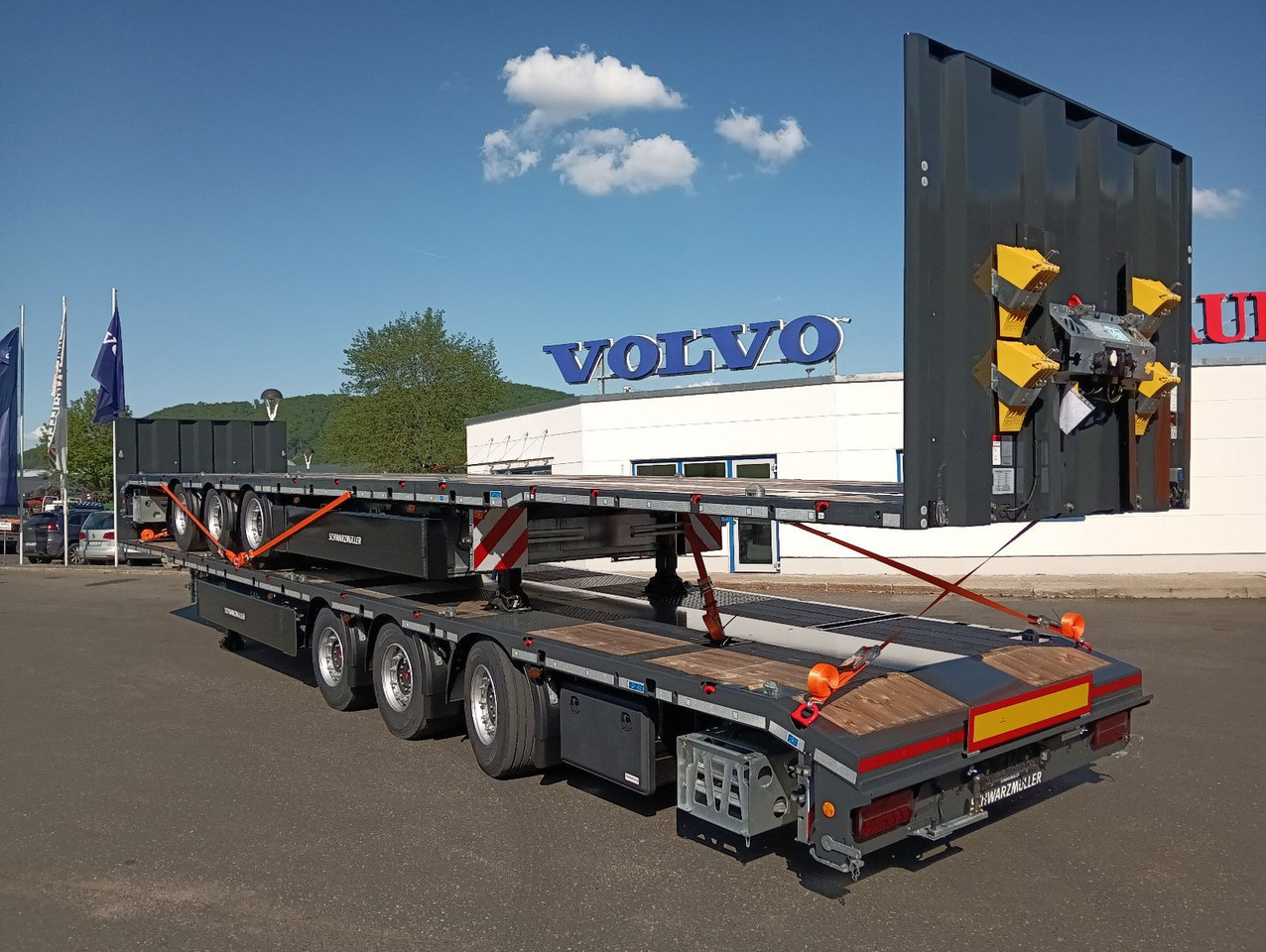 Schwarzmüller 3Achs Tele Rampen TwistLock40+2x20"SAF Lenk+Lift - Semirremolque plataforma/ Caja abierta: foto 3 Schwarzmüller 3Achs Tele Rampen TwistLock40+2x20"SAF Lenk+Lift - Semirremolque plataforma/ Caja abierta: foto 3