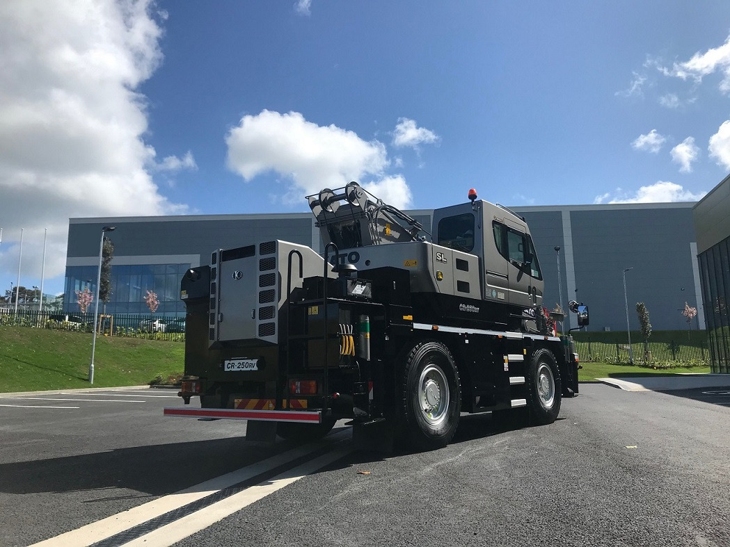 KATO CR-250Rv - 25 Ton City Crane - Autogrúa: foto 2 KATO CR-250Rv - 25 Ton City Crane - Autogrúa: foto 2