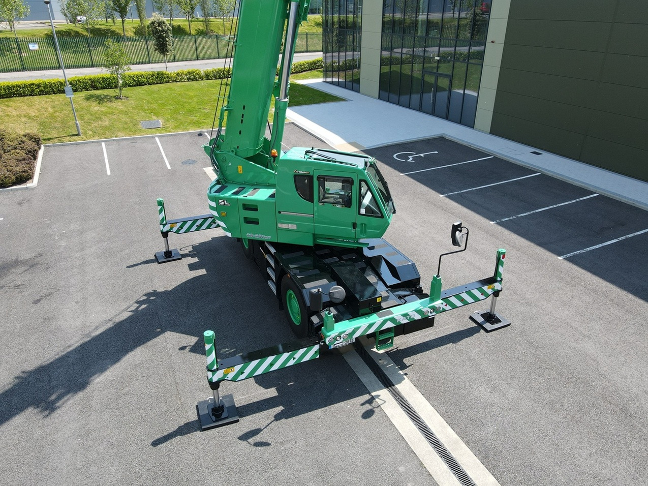KATO CR250RV - 25 Ton City Crane - New Condition - Autogrúa: foto 1 KATO CR250RV - 25 Ton City Crane - New Condition - Autogrúa: foto 1
