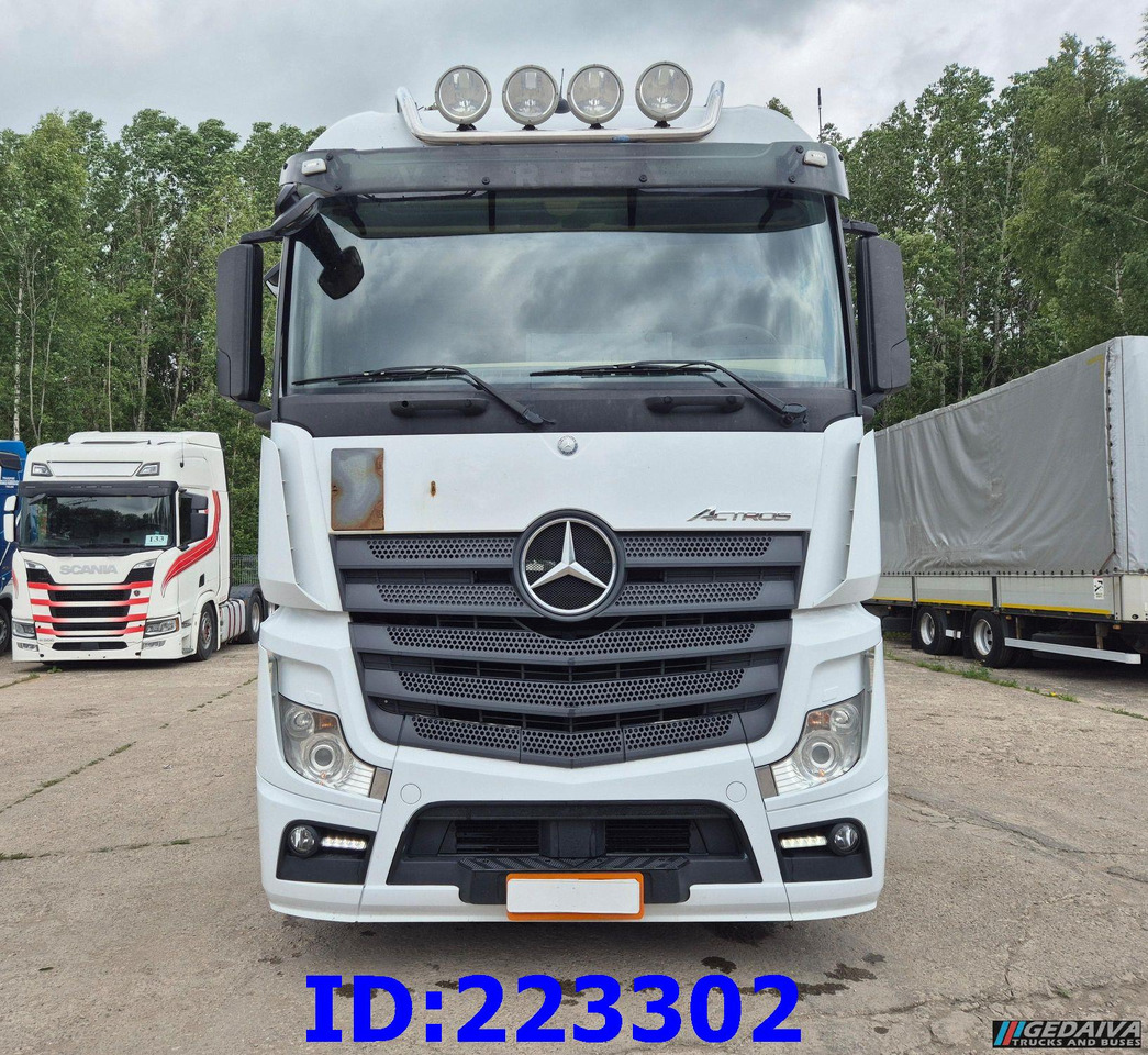 MERCEDES-BENZ Actros 2551 6x2 - Cabeza tractora: foto 2 MERCEDES-BENZ Actros 2551 6x2 - Cabeza tractora: foto 2