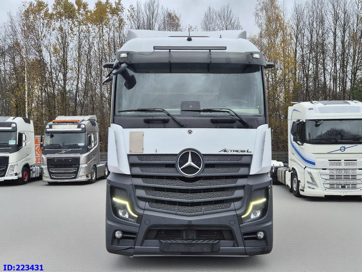 MERCEDES-BENZ Actros 2653 6x4 - Cabeza tractora: foto 2 MERCEDES-BENZ Actros 2653 6x4 - Cabeza tractora: foto 2
